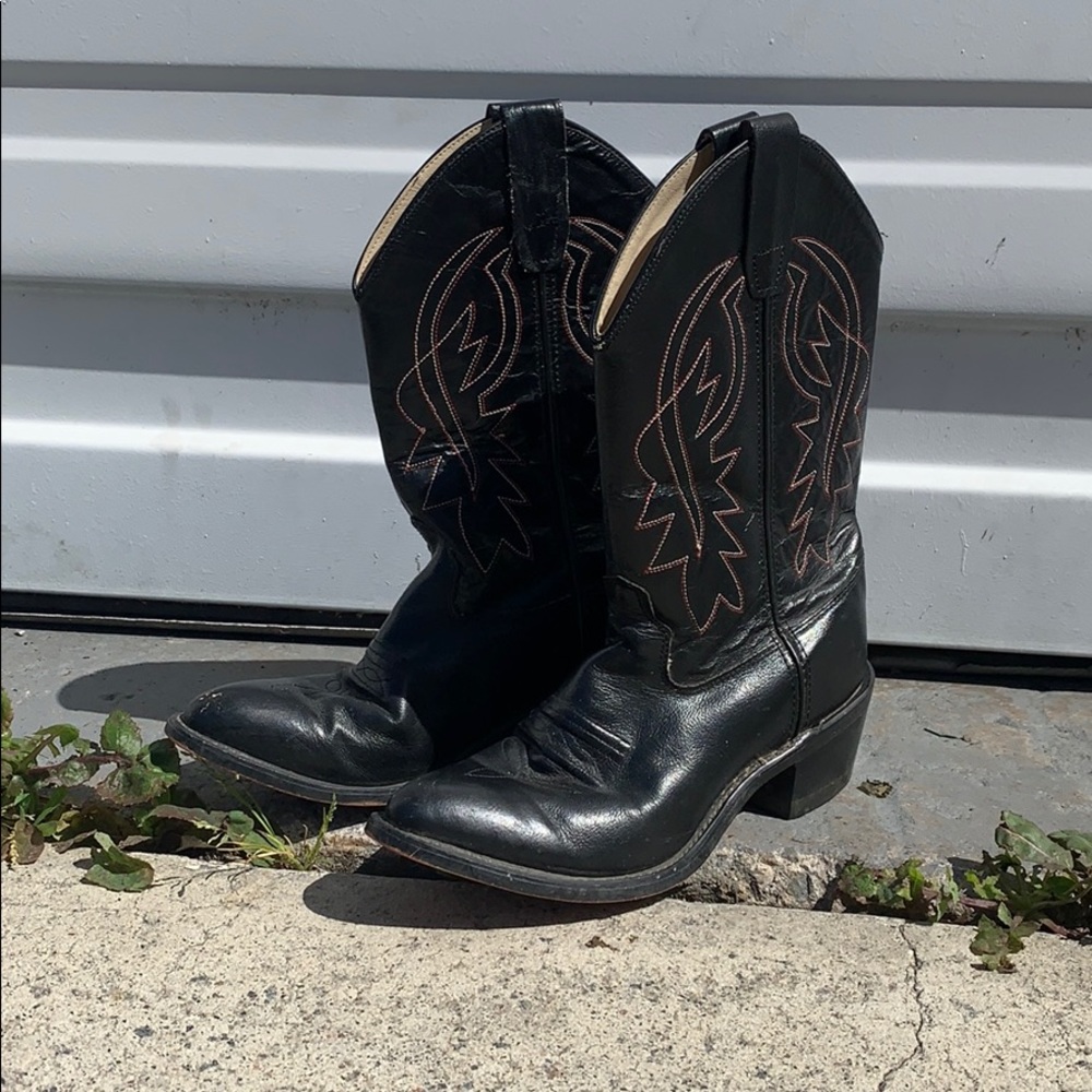 Black vintage cowboy boots sz 5